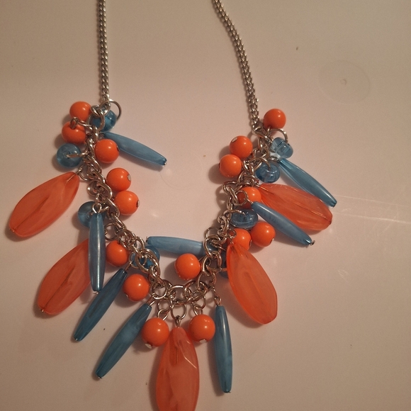 Lot Of 10‎ Necklaces Statement Pieces Costume Jewelry - Picture 3 of 10